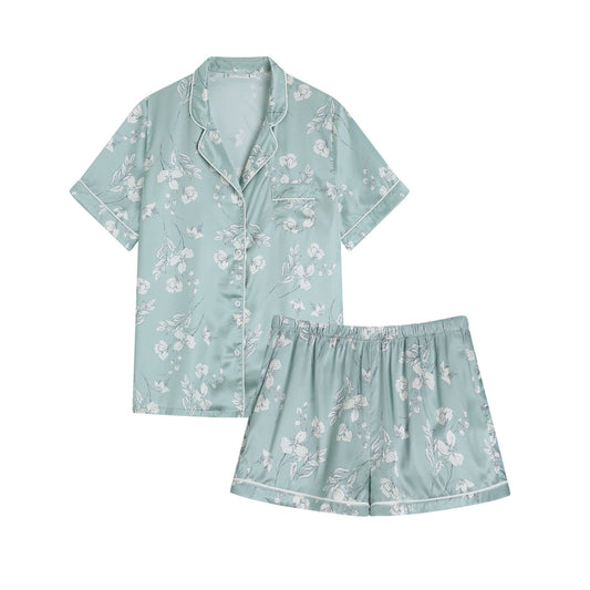 Short top and bottom women's pajama set in silky satin fabric. 